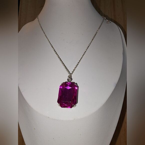Elegant Pink Gemstone Necklace 16"+4" - Picture 1 of 5